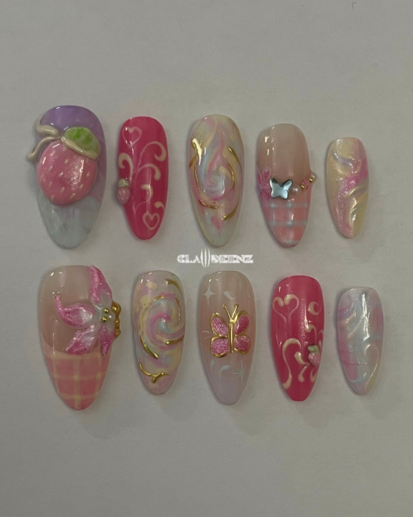 Strawberry and swirl nails